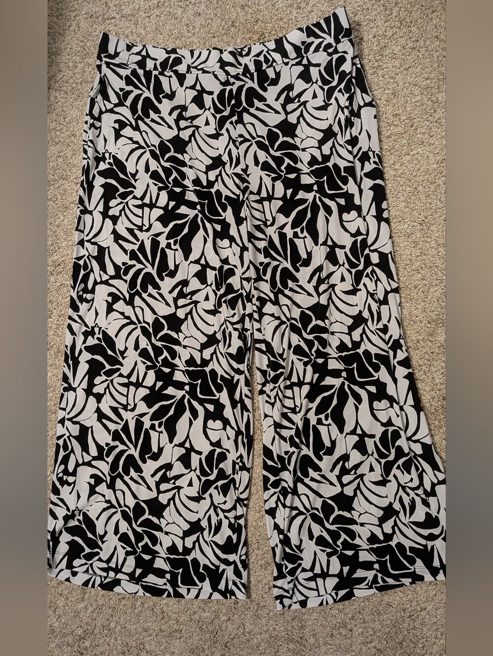 Black & White Floral Elastic Waist Flowy Wide Leg Pants Size XXL